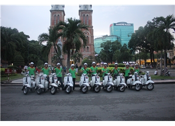 vespa tour hanoi - Saigon Vespa Morning Tour 4,5 hours 