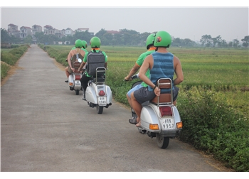 vespa tour hanoi - Mai chau vespa tours 3 days 2 nights 