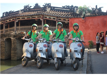 vespa tour hanoi - A GLIMPSE OF HOI AN AND COUNTRYSIDE 2,5 HOURS 