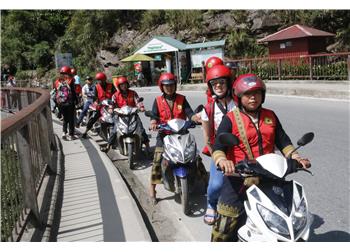 vespa tour hanoi - Ha Giang Easy Rider 4 days tour 