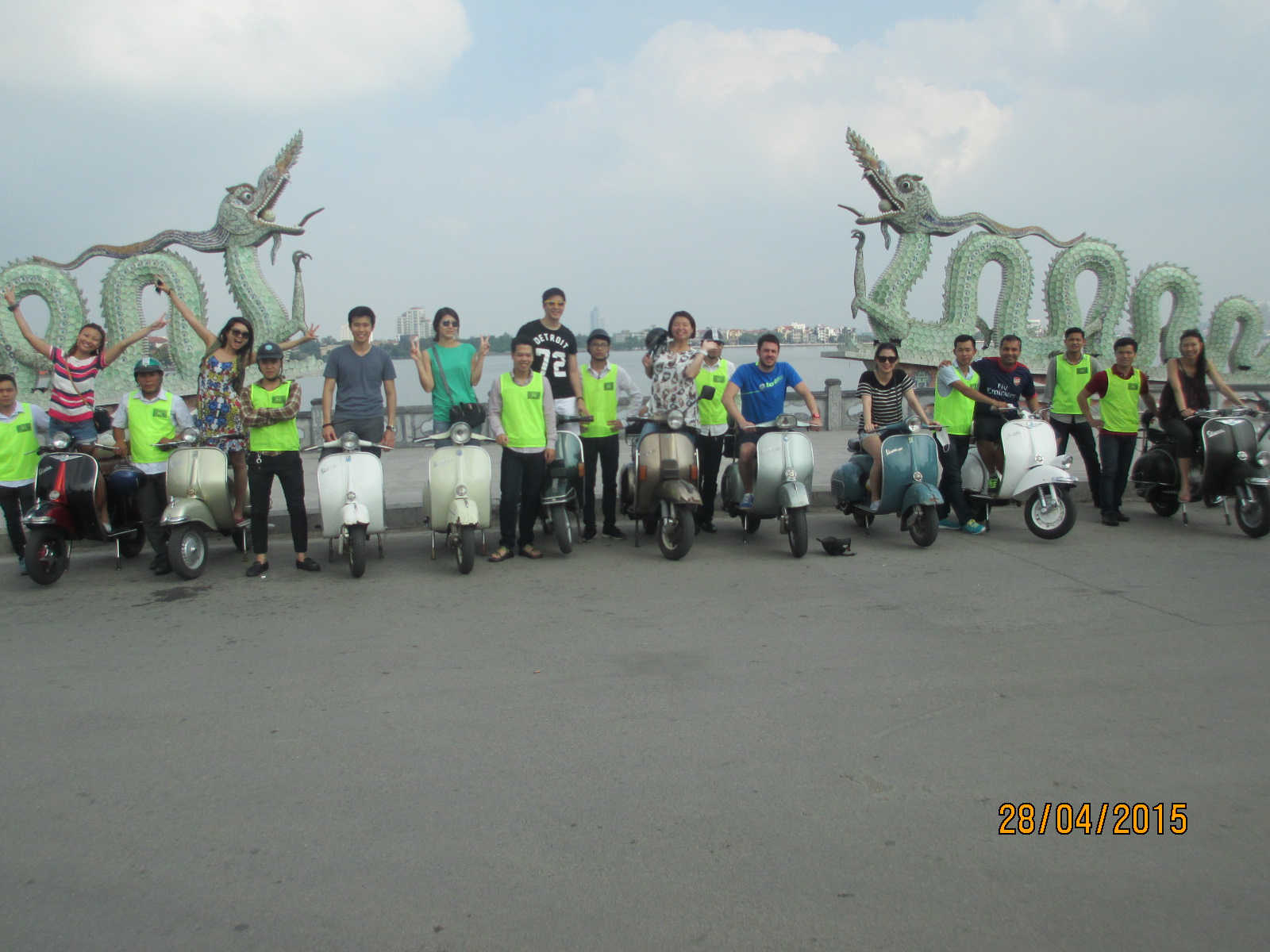 hanoi vespa tours